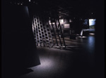 第１会場全景。建築の主要部分を切り取った6つの壁の断片模型が並ぶ