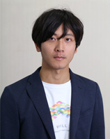 菅野 秀氏