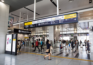 大阪駅構内2